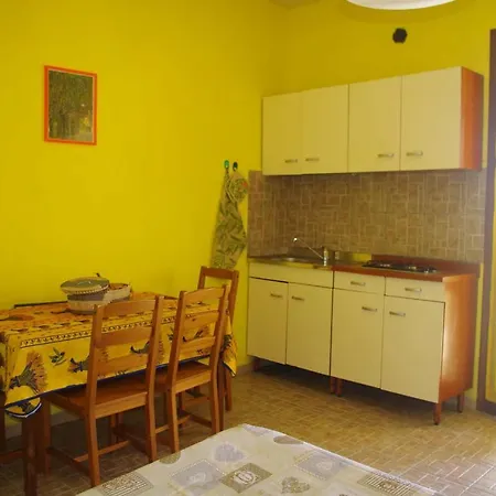 Casale Piombino Golfo Follonica Elba Guest House Exterior photo